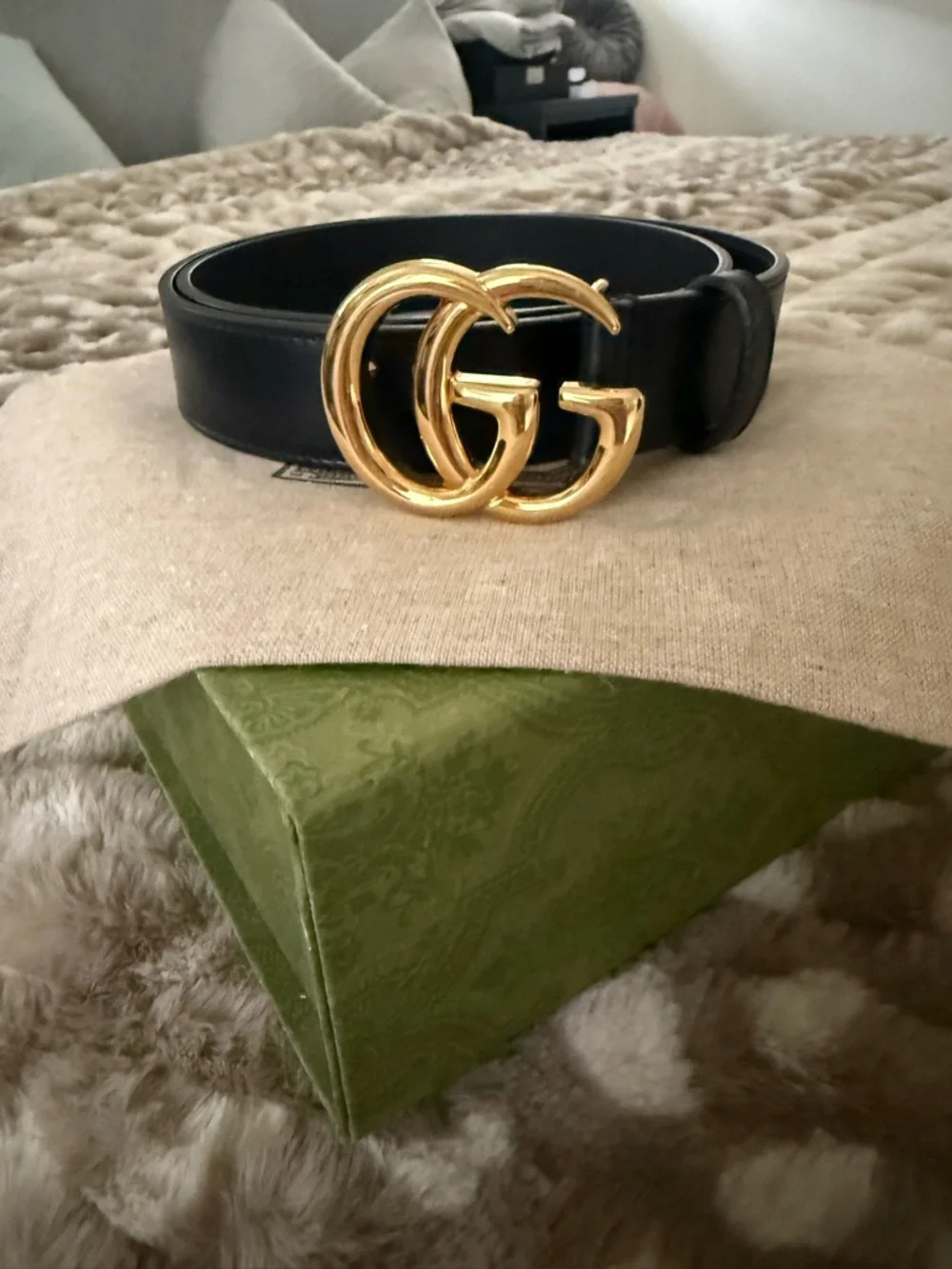Gucci Black Leather Belt with Gold Double G Buckle size 80 - Picture 6 of 7